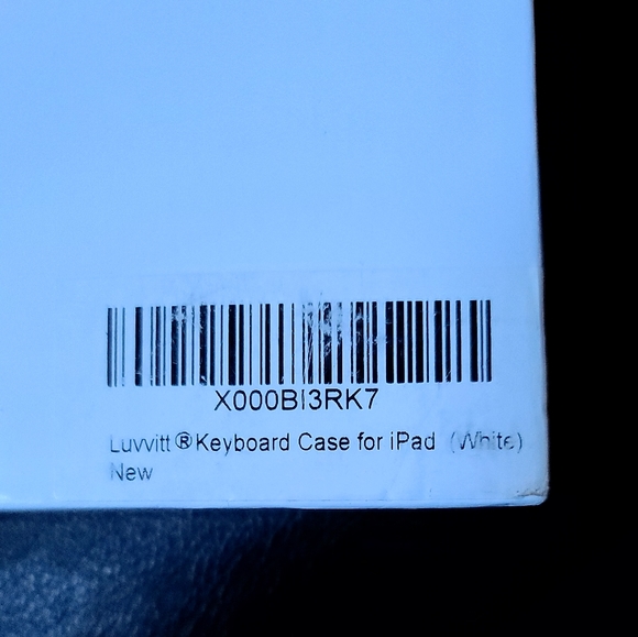 Luvvitt NEW wireless keyboard for i-pad white&silver - Picture 5 of 6